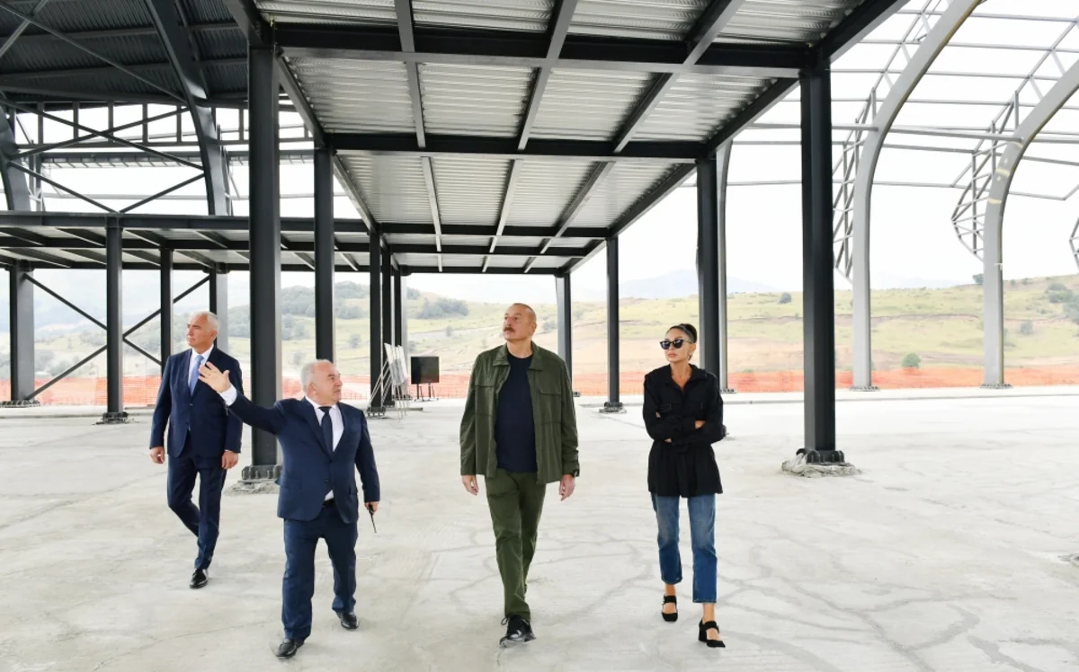 President Ilham Aliyev examines construction progress of Lachin International Airport