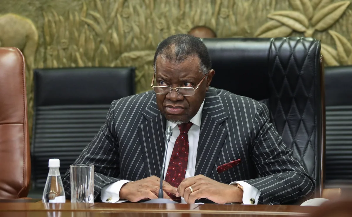 Namibian President Hage Geingob will start treatment for cancer, his office says