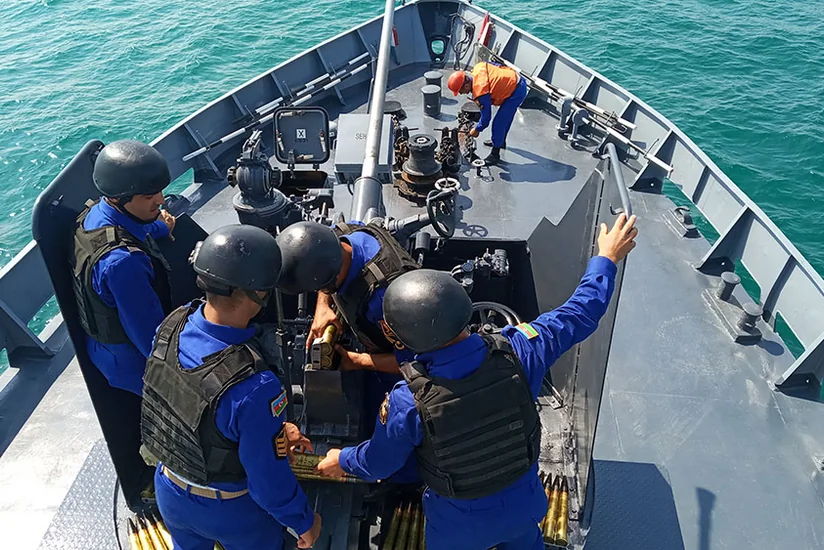 Artillery firing at air targets conducted during Sea Cup contest