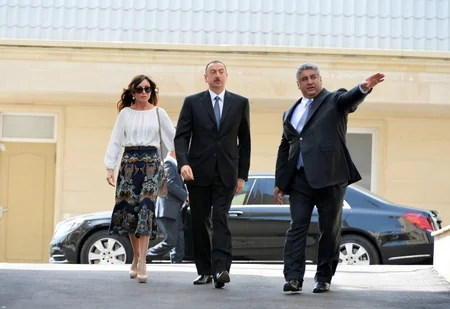 ​Prezident İlham Əliyev Tofiq Bəhramov adına Respublika Stadionunda yaradılan şəraitlə tanış olub