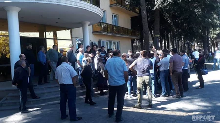 Gürcüstanda azərbaycanlı əlillər etiraz aksiyası keçiriblər - FOTO