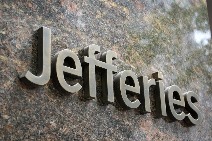 Банк Jefferies ухудшил прогноз среднегодовой цены нефти
