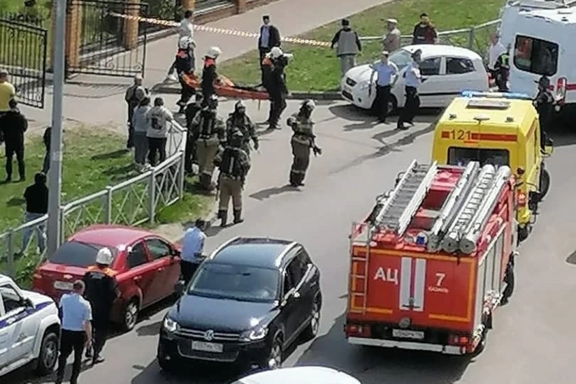 Kazanda məktəbdə atışma zamanı 9 nəfər ölüb – YENİLƏNİB-2