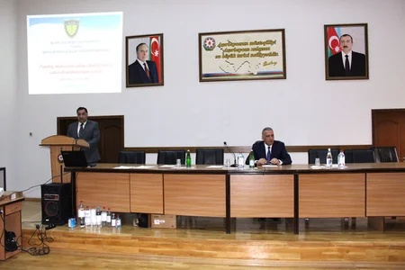 Kürdəmirdə pambıqçılıqla bağlı regional müşavirə keçirilib