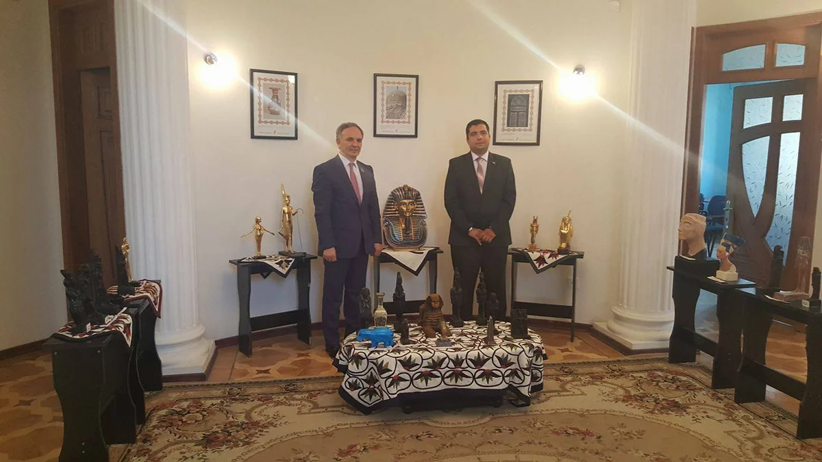 Əflatun Amaşov Misir Mədəniyyət və Təhsil Əlaqələri Mərkəzində olub