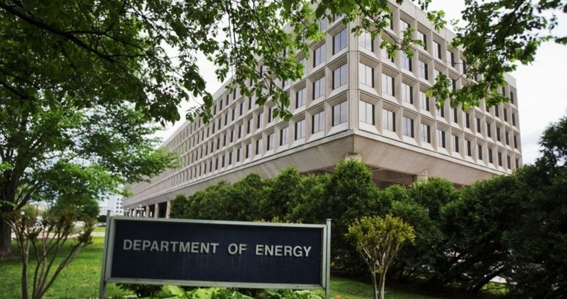 Минэнерго США отменяет господдержку зеленых проектов на $3,7 млрд