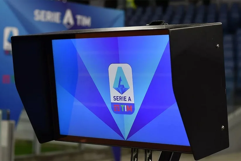 İtaliya klublarının futbolçuları maaşlarının azaldılmasına razılıq verdi