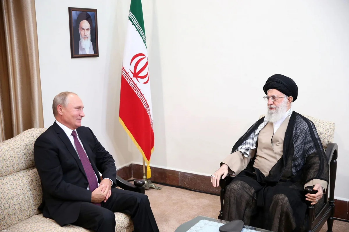 İranın ali rəhbəri Putinə məktub göndərib
