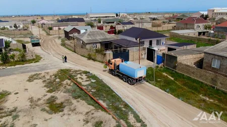 Pirallahıda Mətbuat küçəsi təmir edilir