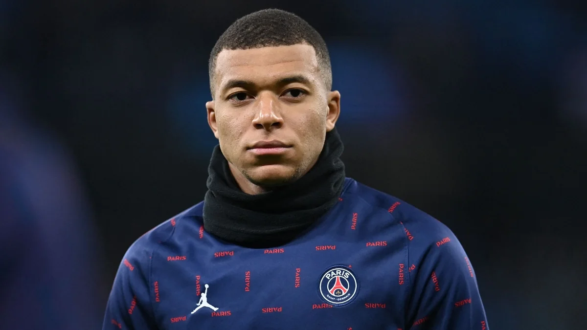 Mbappé may extend contract with PSG