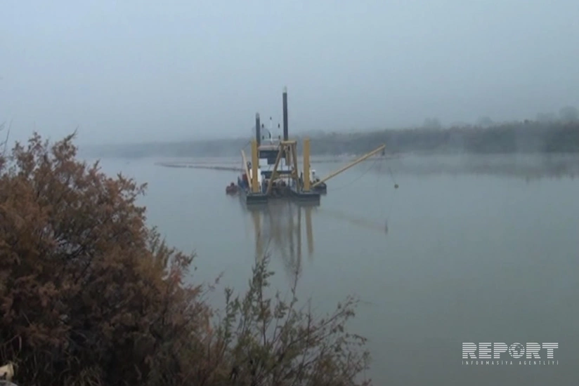 ​Kür çayının dərinləşdirilməsinə başlanılıb - FOTOREPORTAJ