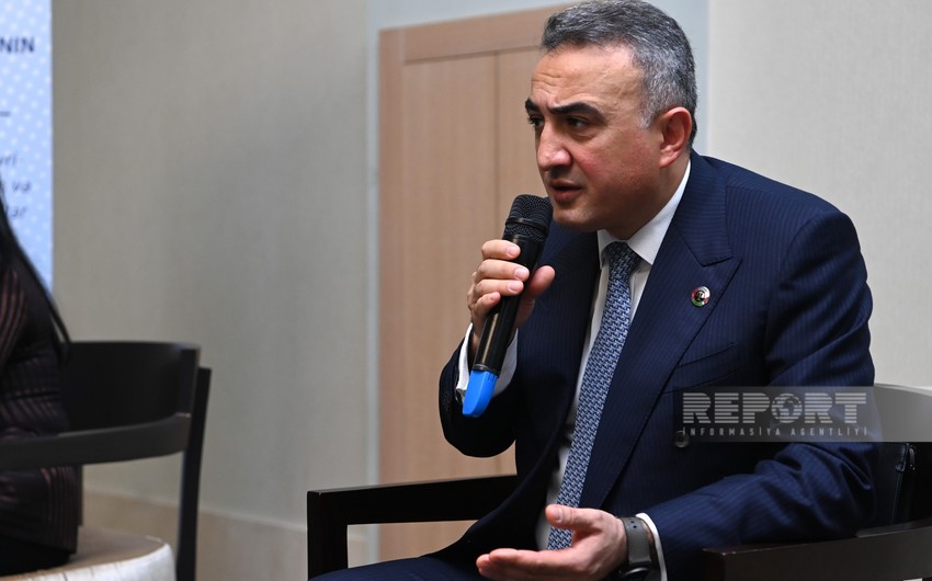 Azərbaycanda vəkillər eyni saatda digər proseslərdə iştirak edə bilməyəcək