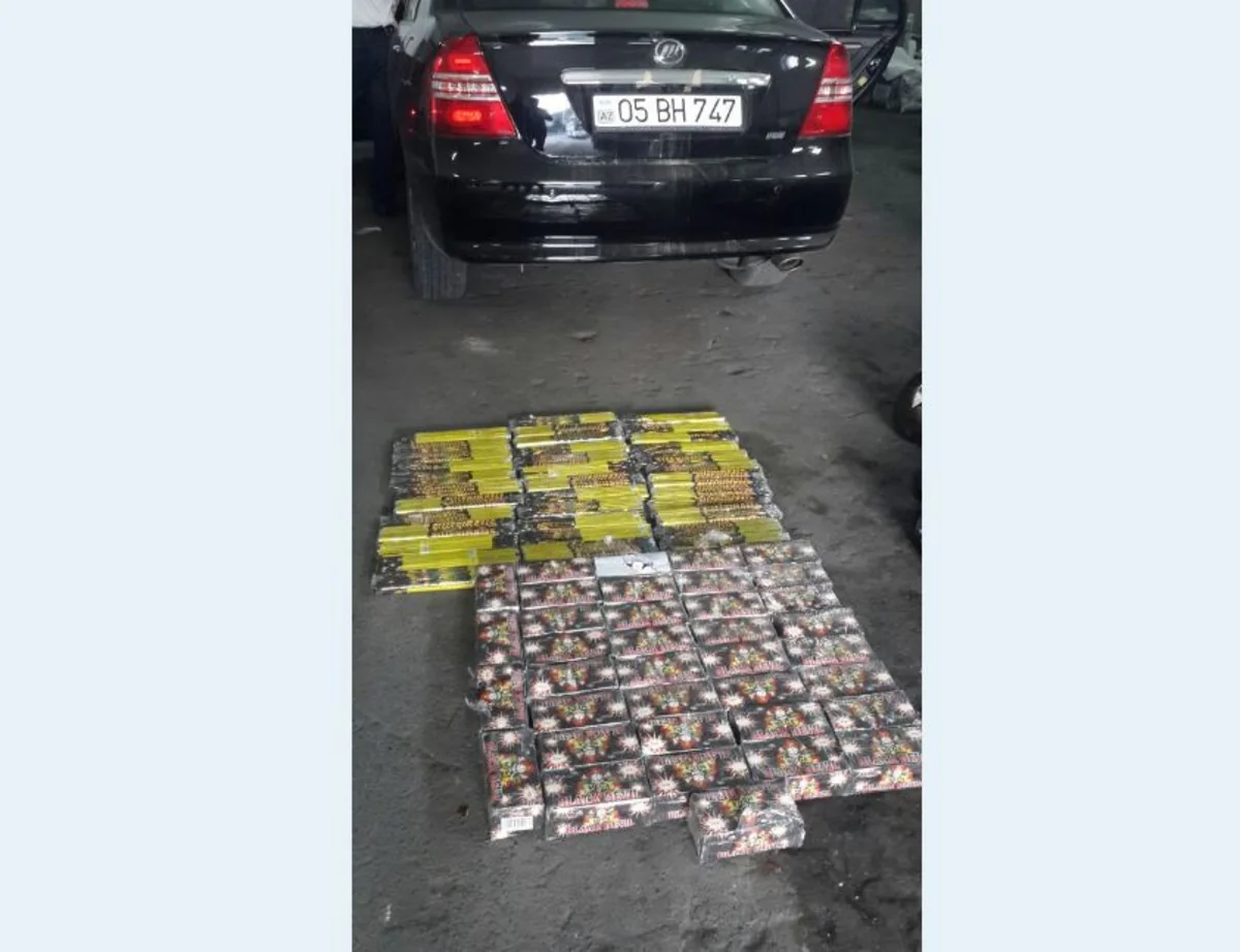 Azərbaycan gömrükçüləri pirotexniki vasitələr aşkar ediblər