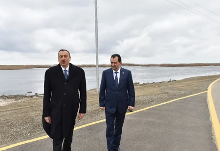 Azərbaycan prezidenti ​Lənkəranda bir sıra obyektlərdə yaradılan şəraitlə tanış olub - YENİLƏNİB