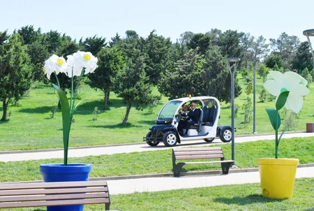 President, First Lady attend opening of new park in Baku