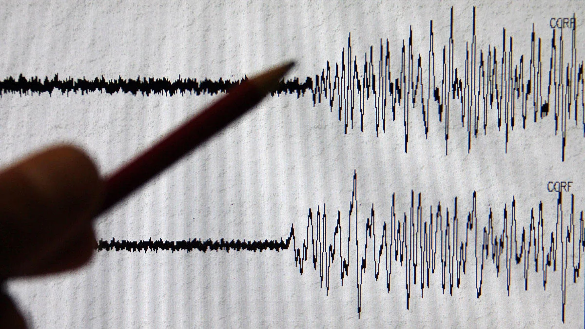 Magnitude 5.7 earthquake shakes Italy - UPDATED