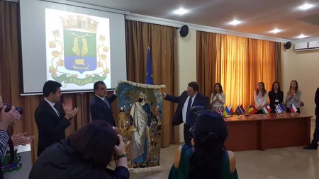 Gəncənin nümayəndə heyəti Gürcüstanın Kutaisi şəhərində səfərdə olub