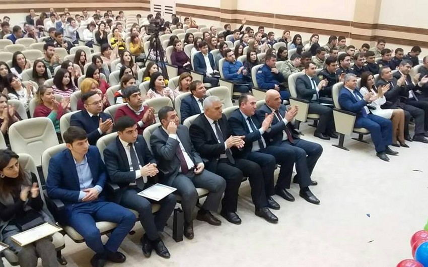 Biləsuvarda Gənclər günü münasibəti ilə ümumrayon toplantısı keçirilib