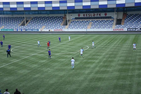 Dövlət qulluqçuları və jurnalistlər arasında futbol üzrə yoldaşlıq görüşü keçirilib