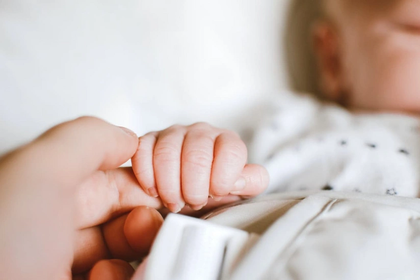 Azerbaijan increases social benefits for women with over 5 children