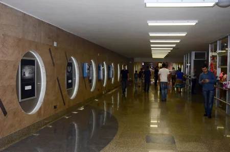 Bakı metrosunda foto-sərgi keçirilir - FOTOSESSİYA