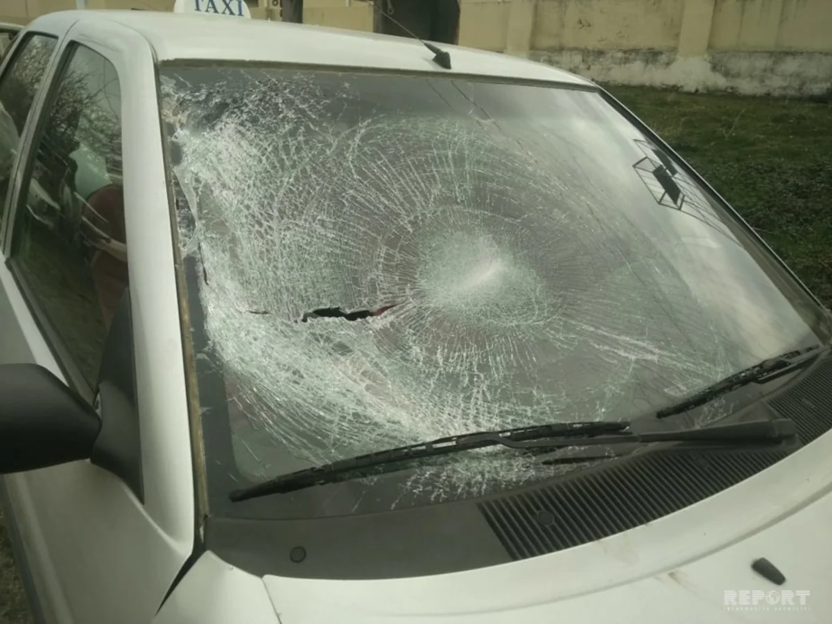 Bakıda yol-nəqliyyat hadisəsi baş verib - VİDEO