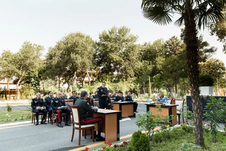 Vilayət Eyvazov Şirvanda vətəndaşları qəbul edib