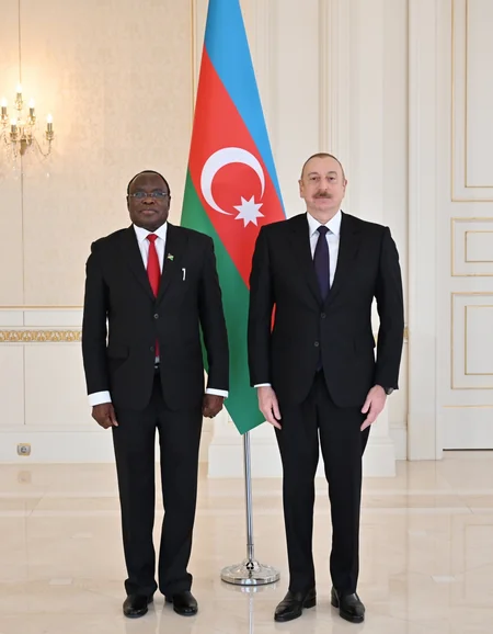 Azərbaycan Prezidenti Namibiya səfirinin etimadnaməsini qəbul edib - YENİLƏNİB