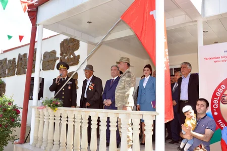 Beyləqanda faşizm üzərində qələbənin 72-ci ildönümü ilə əlaqədar hərbi şöhrət bayramı keçirilib
