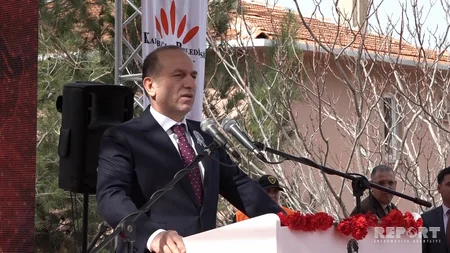İzmirdə Xocalı faciəsinin qurbanları yad edilib - FOTO