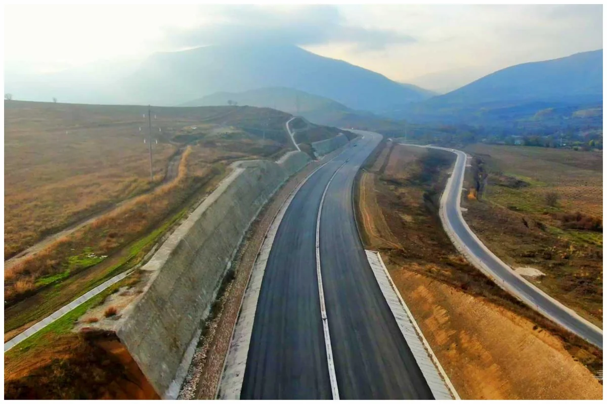 Construction of Ahmadbayli-Fuzuli-Shusha highway nears completion