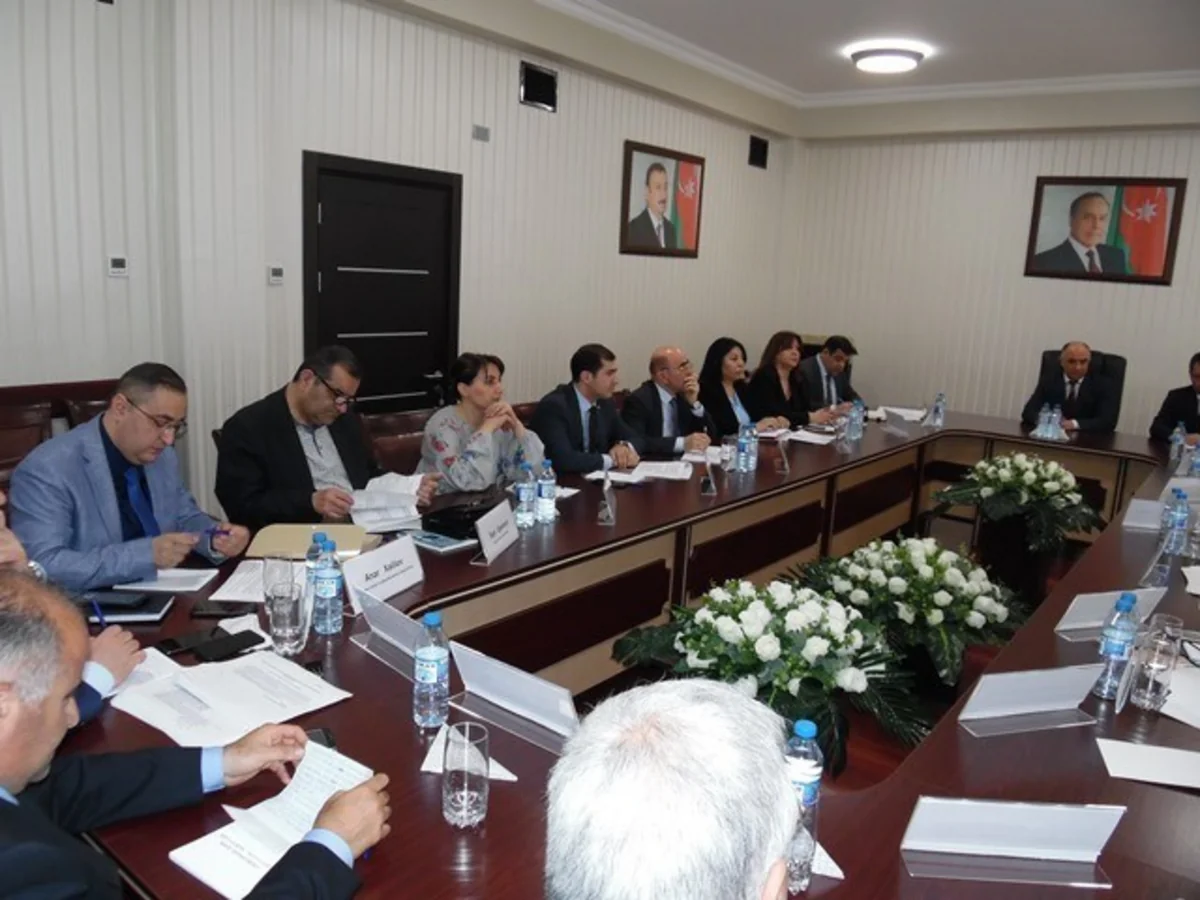 İnsan alverinə qarşı mübarizəyə dair Milli Fəaliyyət Planı müzakirə edilib