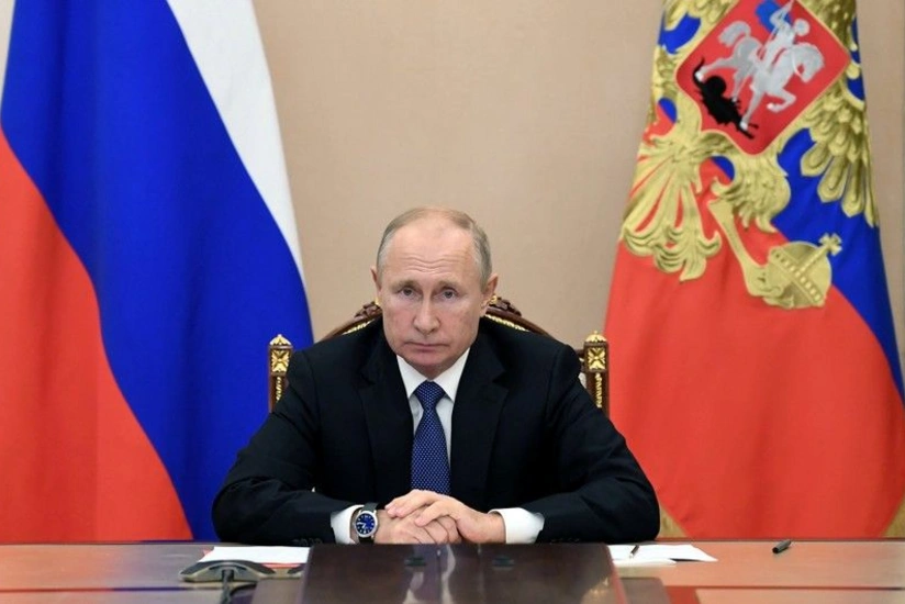 Vladimir Putin convenes Security Council