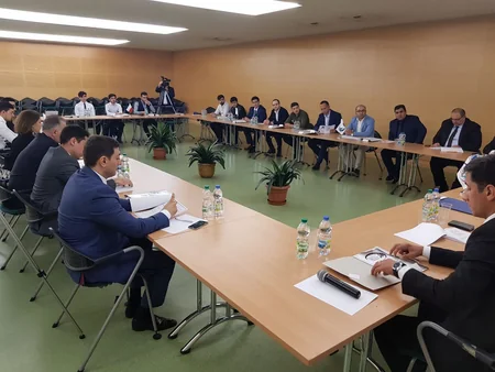 В Варшаве состоялась конференция на тему азербайджано-польских отношений в период АДР - ФОТО