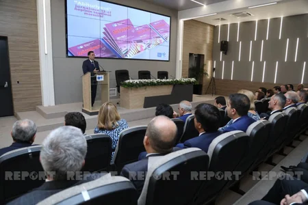 “Abituriyent” jurnalının 12-ci nömrəsi təqdim olunub