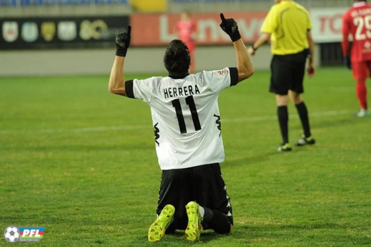 Neftçinin sabiq futbolçusu klubunu dəyişdi