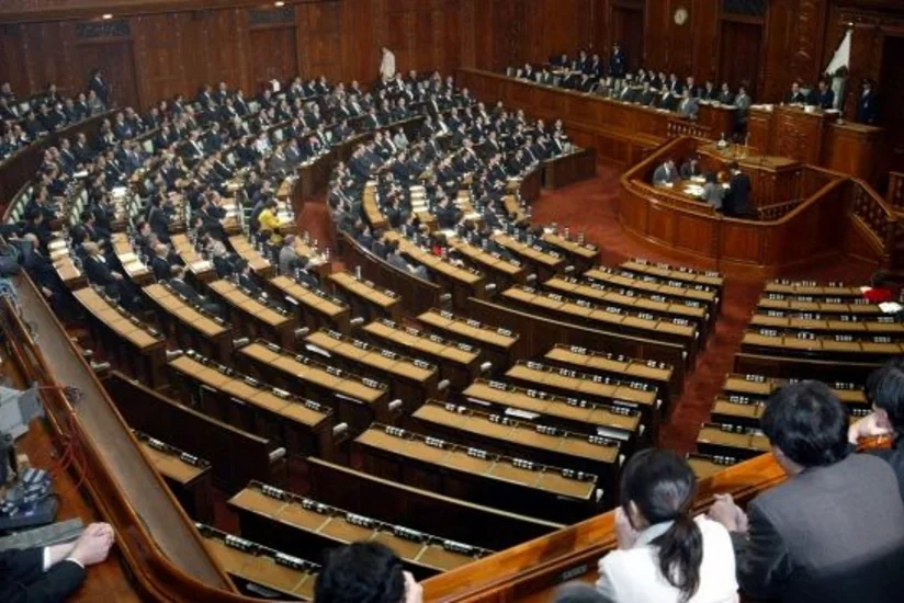 В Японии впервые депутата лишили мандата за прогулы