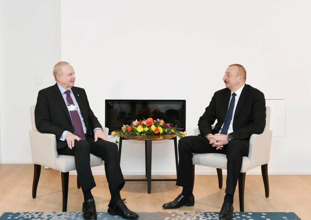 President Ilham Aliyev meets with BP CEO
