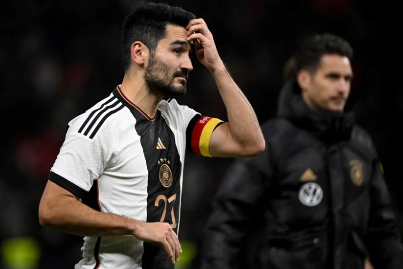 Türk əsilli futbolçu Almaniya millisindəki karyerasını başa vurub