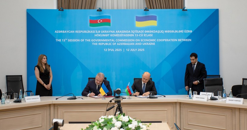Parviz Shahbazov mulls development of bilateral cooperation with his Ukrainian counterpart