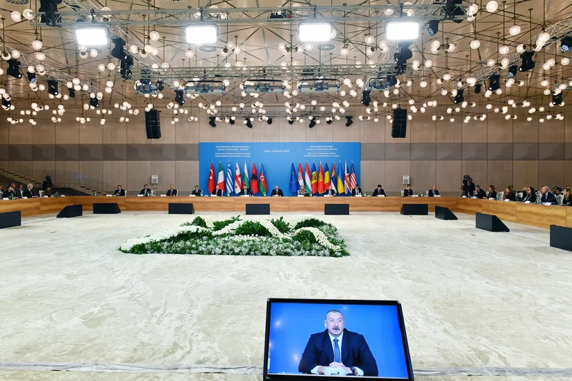 Yeni tərəfdaşların qazanılması əsasında gündəmə gətirilən layihələr dünyanın enerji xəritəsini yenidən tərtib edir - RƏY