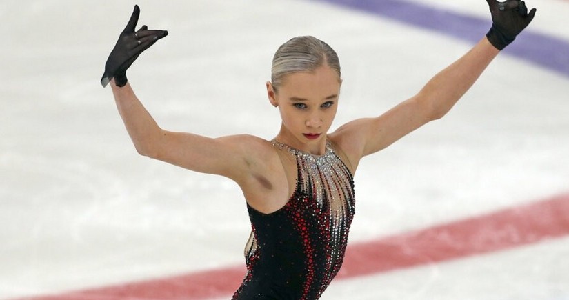 Russian figure skater Zhilina plans to move to Azerbaijan with her family