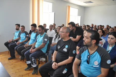 Türkiyəli mütəxəssislər FHN-də tibb heyəti üçün təlim keçib