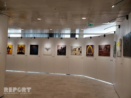 Azərbaycan UNESCO-nun baş qərargahında keçirilən rəsm sərgisində təmsil olunur - FOTO