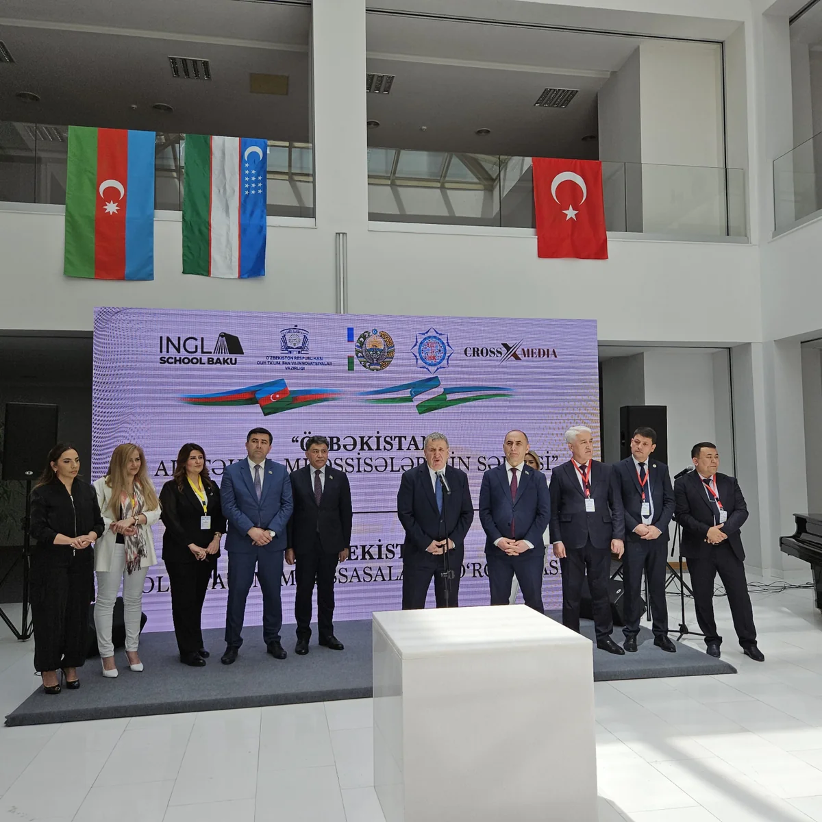 Bakıda Özbəkistan universitetlərinin sərgisi keçirilib