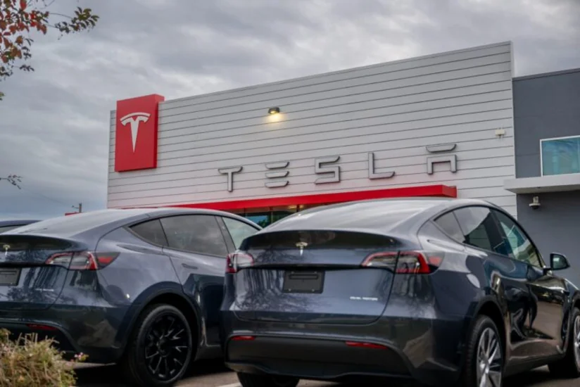 Крупнейший пенсионный фонд ЕC продал свою долю в Tesla из-за Илона Маска