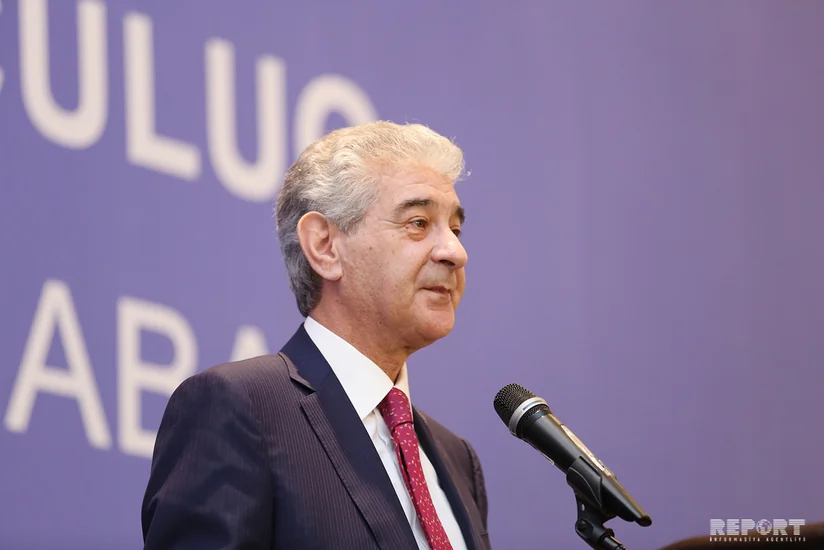 Əli Əhmədov: “Bu əməllər arxadan vurulan bıçağı xatırladır”