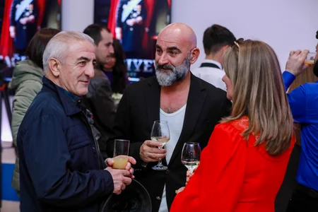 “CineMastercard” kinoteatrında “Tağıyev: Neft” filminin təqdimatı keçirilib