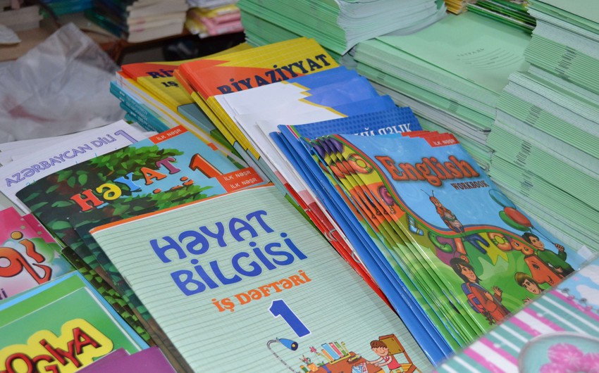 Azərbaycanda dərsliklərin monitorinqinin aparılması səlahiyyətinin Təhsil Nazirliyinə verilməsi təklif olunur