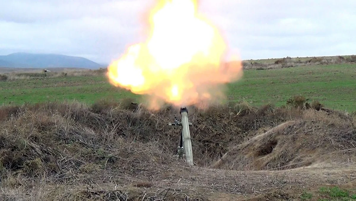 Army Corps conduct live-fire exercises